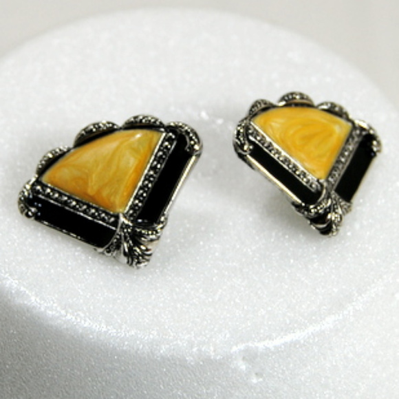 Earrings Open Fan Opera Style Post Vintage - Picture 1 of 3